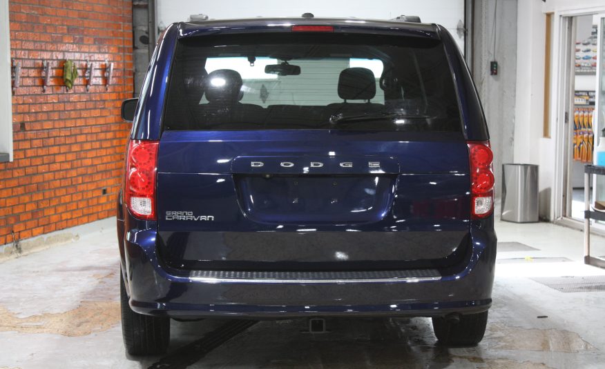 2017 DODGE GRAND CARAVAN SXT PRENIUM PLUS — photo 5