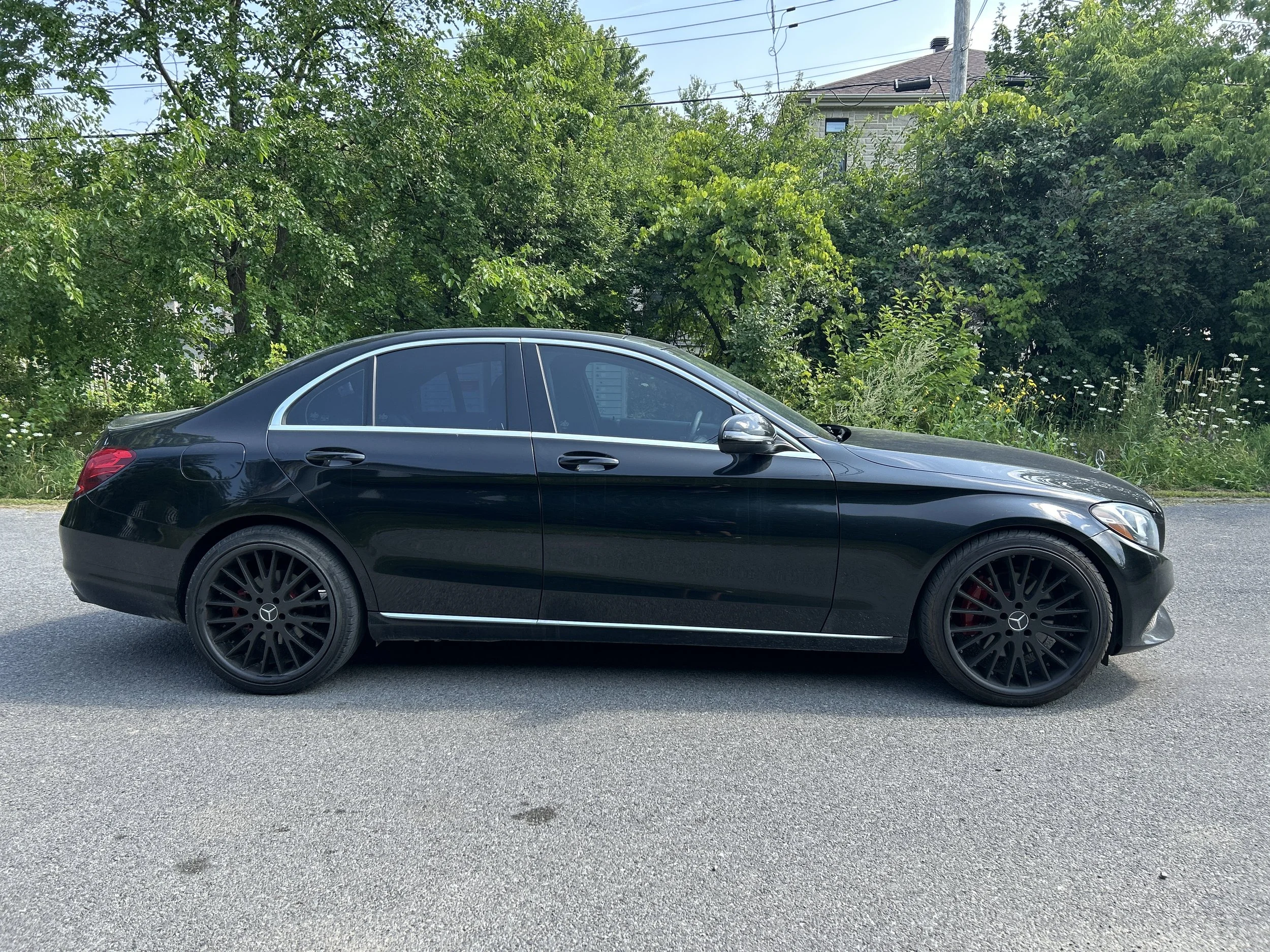 Mercedes-Benz C300 AMG 2017 — photo 4