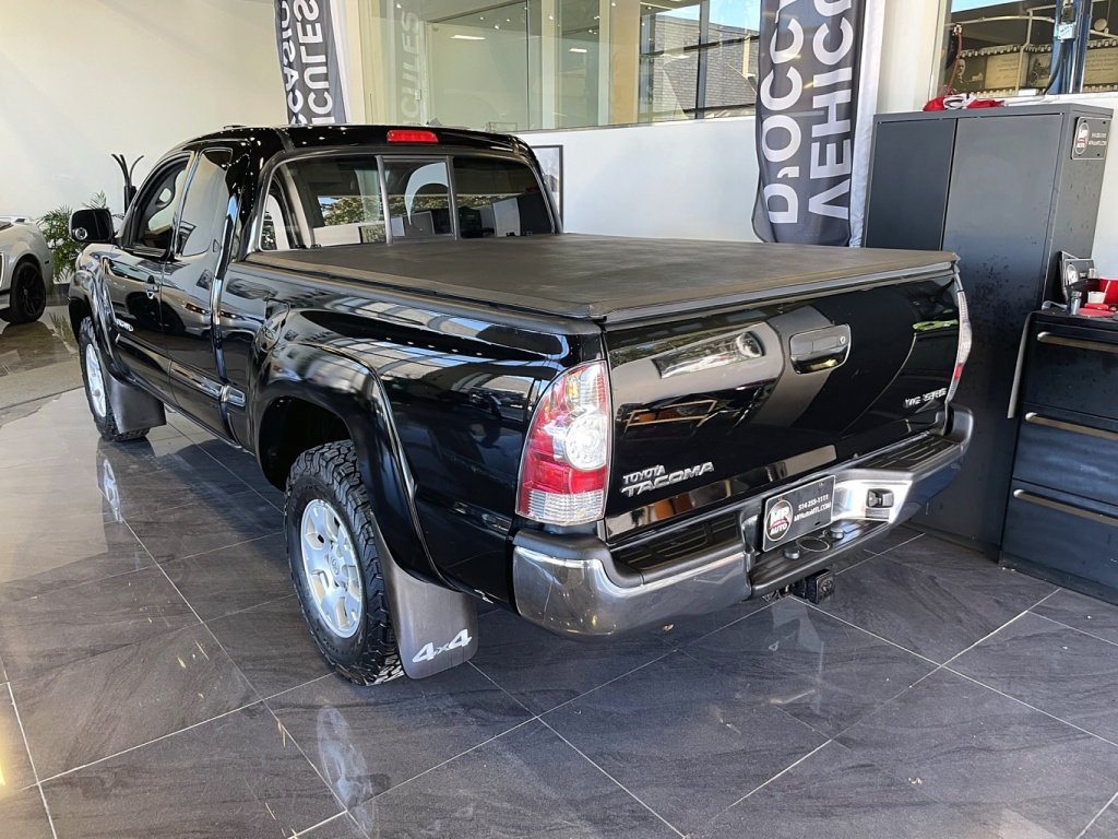 Toyota Tacoma  2011 — photo 5