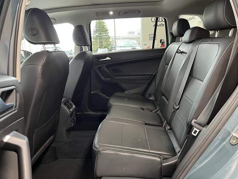 Volkswagen Tiguan 2021 COMFORTLINE / AWD + TOIT + GPS + CAMERA + CUIR +++ — photo 20