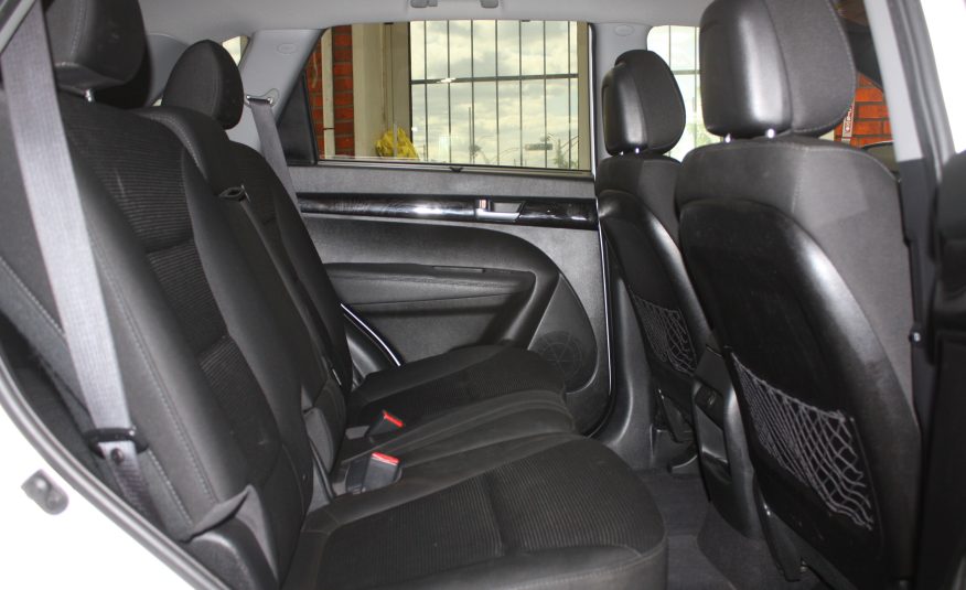 2015 KIA SORENTO LX AWD — photo 7