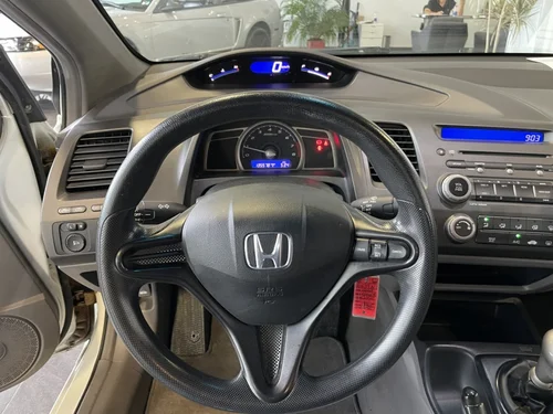 Honda Civic Coupe DX-G 2008 — photo 15