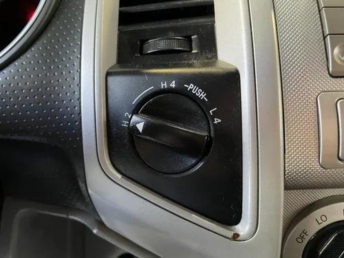Toyota Tacoma  2010 — photo 18