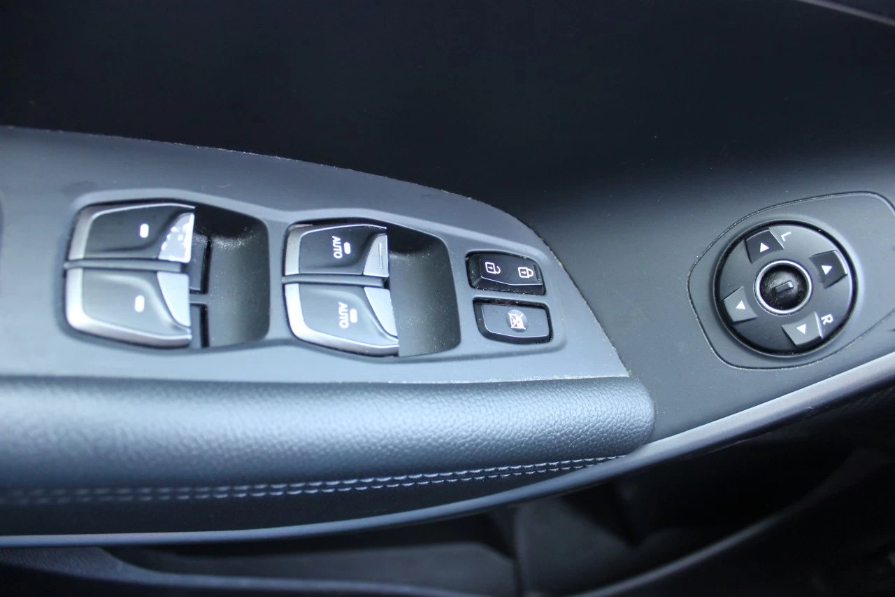 HYUNDAI Santa Fe XL — photo 16