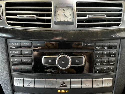 Mercedes-Benz CLS-Class CLS 550 2012 — photo 24