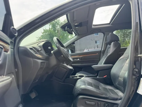 Honda CR-V Touring 2017 — photo 13