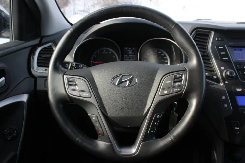 HYUNDAI Santa Fe Sport — photo 11