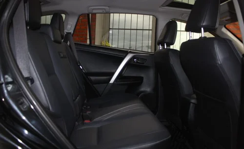 2018 TOYOTA RAV4 LIMITED HYBRIDE AWD — photo 7