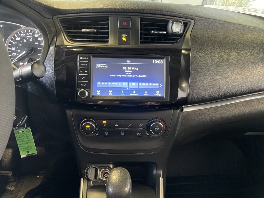 Nissan Sentra SV 2019 — photo 23