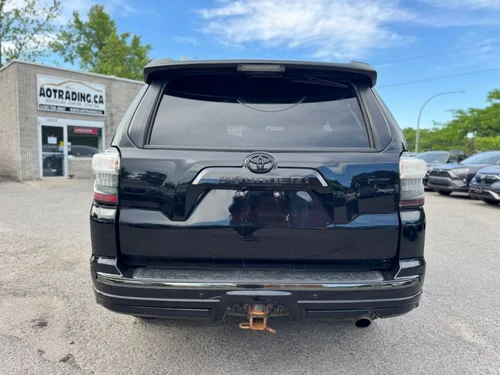 Toyota 4Runner  2021 — photo 9