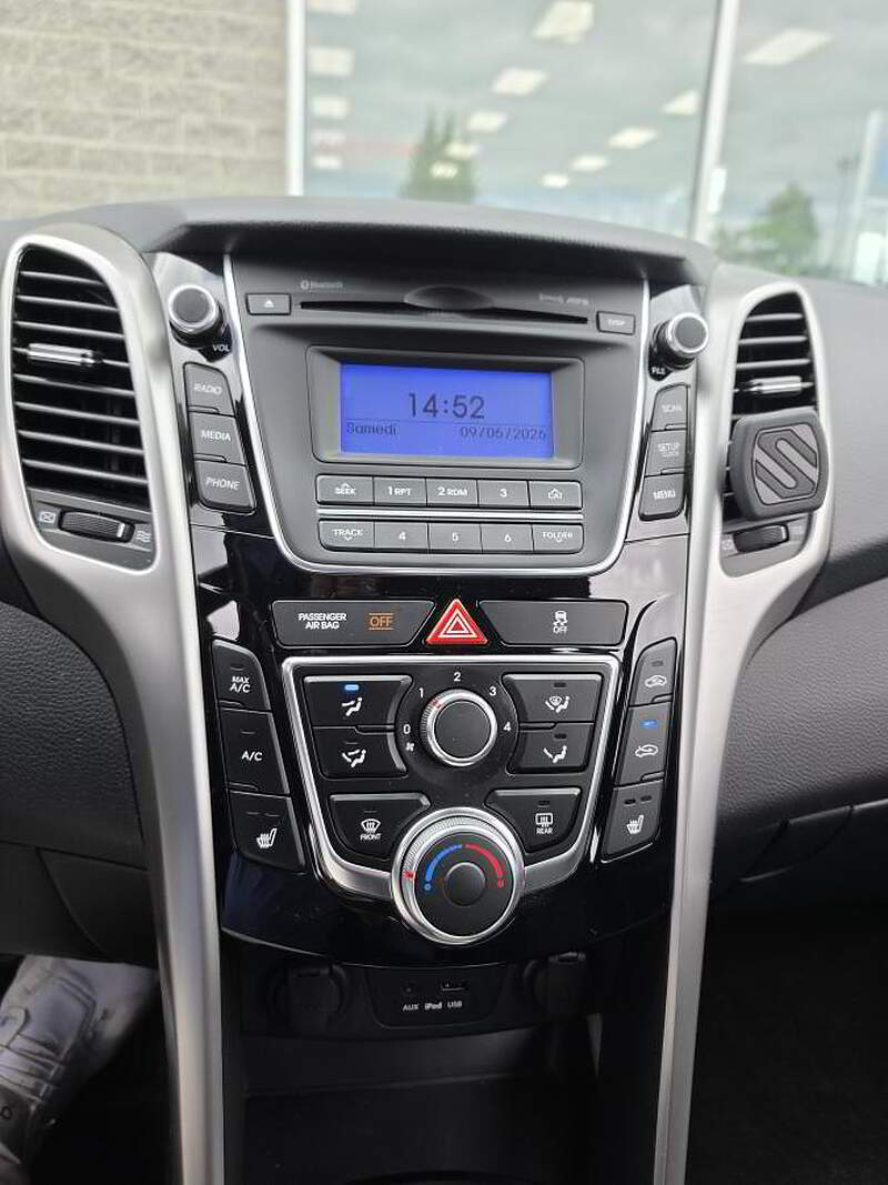 Hyundai Elantra GT 2014 GL / AUTO + BLUETOOTH + BAS KM +++++ — photo 13