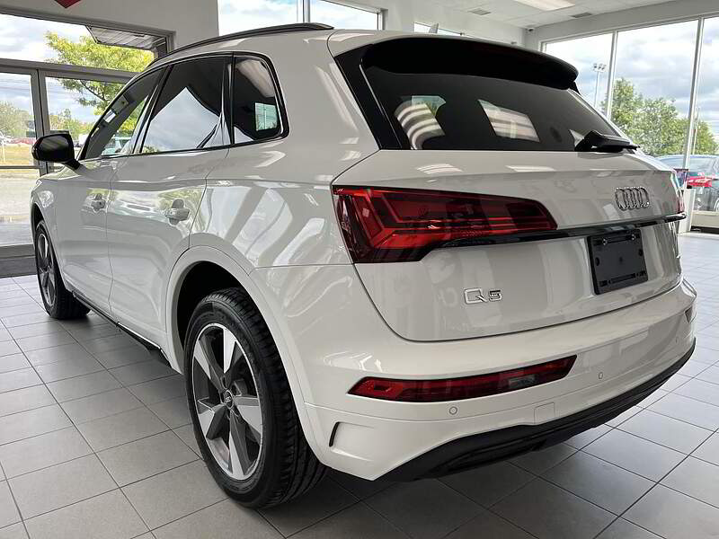 Audi Q5 2023 KOMFORT — photo 3