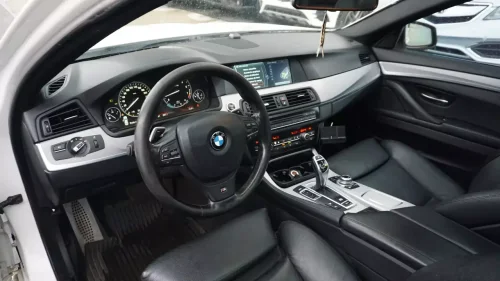 Bmw 5 Series 528i xDrive 2012 — photo 11