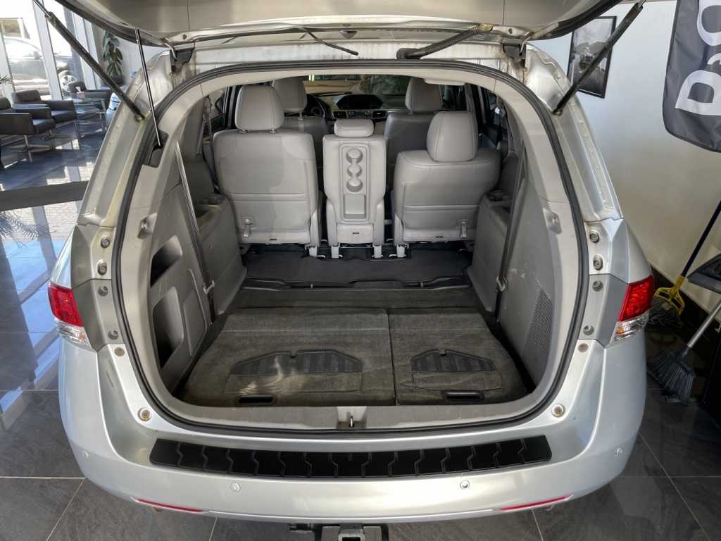 Honda Odyssey EX-L avec Navi 2015 — photo 9