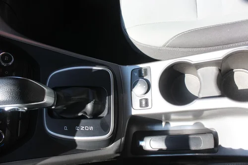 FORD Escape — photo 16