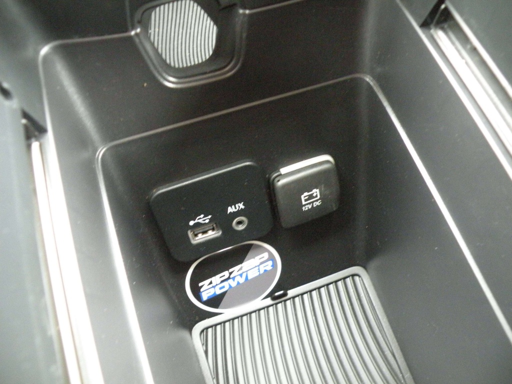 Chrysler 200 Limited 2015 — photo 18