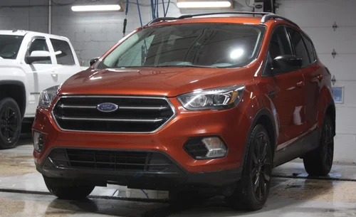 2019 FORD ESCAPE SE 4WD — photo 3