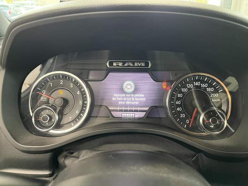 RAM 1500 2020 BIG HORN LEVEL 2 / CREW CAB / V8 HEMI 5,7 L / CAMERA + BLUETOOTH++ — photo 14