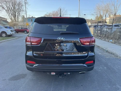 KIA Sorento LX 2019 — photo 8