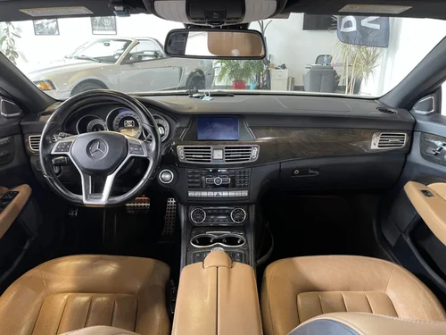 Mercedes-Benz CLS-Class CLS 550 2012 — photo 14