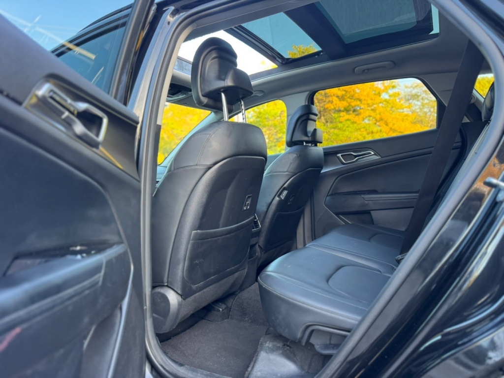 KIA Sportage EX 2023 — photo 9