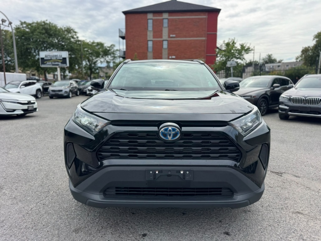 Toyota RAV4 LE hybride 2021 — photo 8