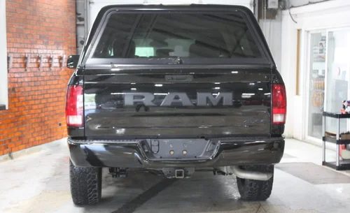 2022 RAM 1500 CLASSIC EXPRESS CREW CAB 4X4 — photo 5