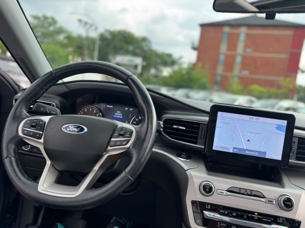 Ford Explorer XLT 2021 — photo 2