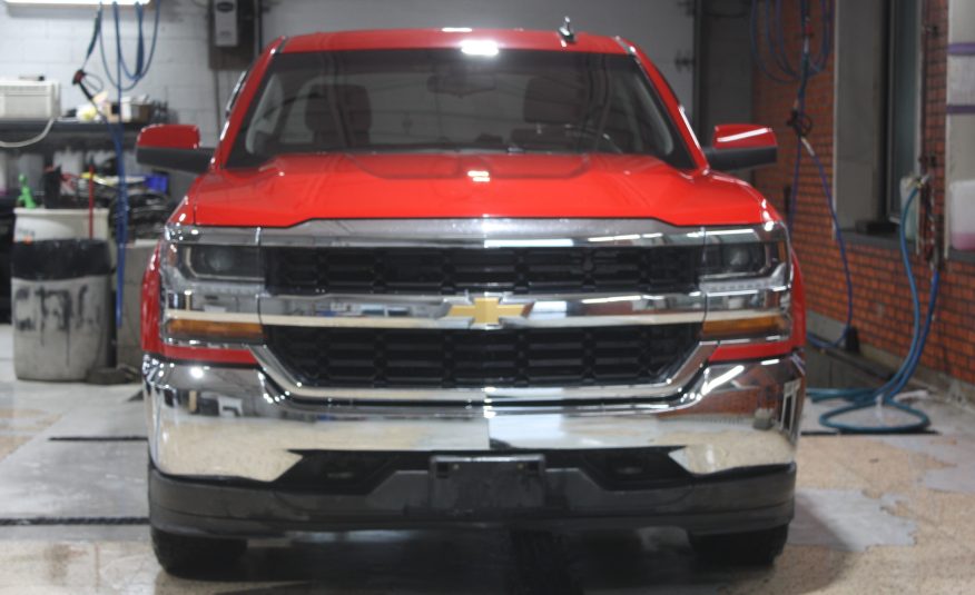 2018 CHEVROLET SILVERADO 1500 CREW CAB 4X4 — photo 2