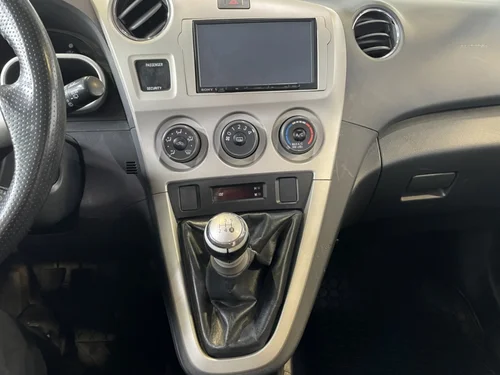 Toyota Matrix  2011 — photo 25
