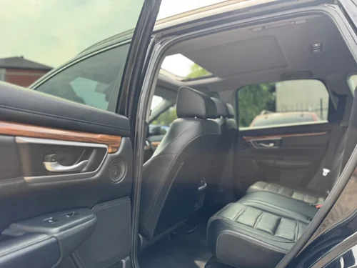 Honda CR-V Touring 2017 — photo 12