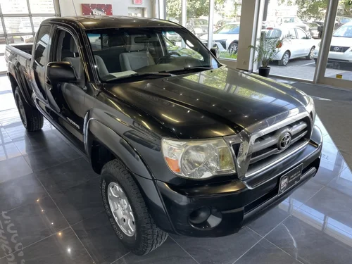 Toyota Tacoma  2010 — photo 3