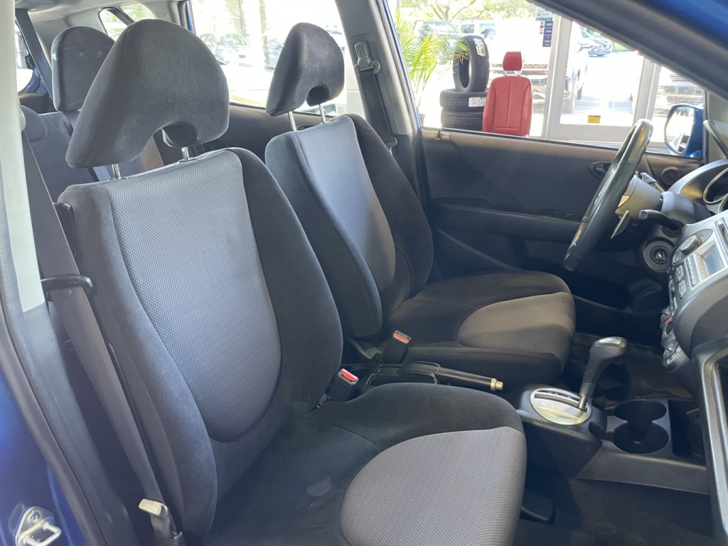Honda Fit Sport 2007 — photo 14