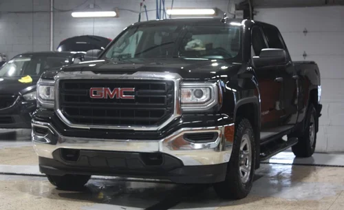 2017 GMC SIERRA CREW CAB 4X4 — photo 3