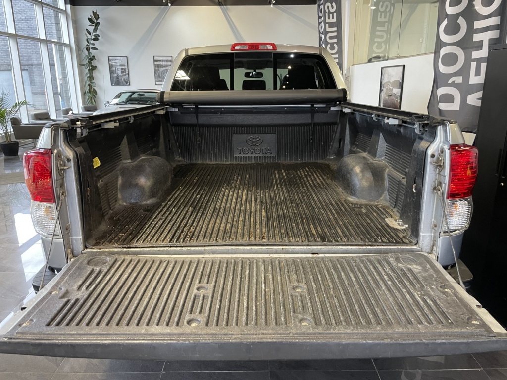Toyota Tundra SR5 2010 — photo 8