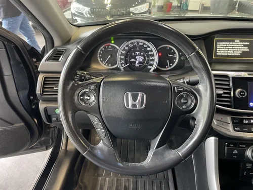 Honda Accord Touring 2013 — photo 17