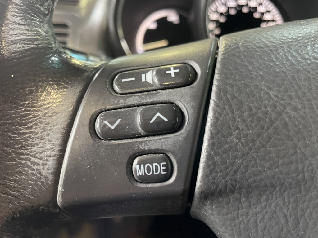 Lexus RX 400  2006 — photo 17