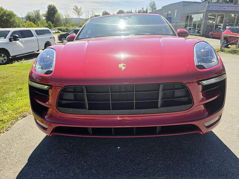 Porsche Macan 2018 GTS / AWD + TOIT + GPS + CAMERA + CUIR + BLUETOOTH + BAS KM +++ — photo 2