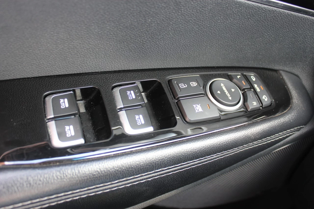 KIA Sorento — photo 17