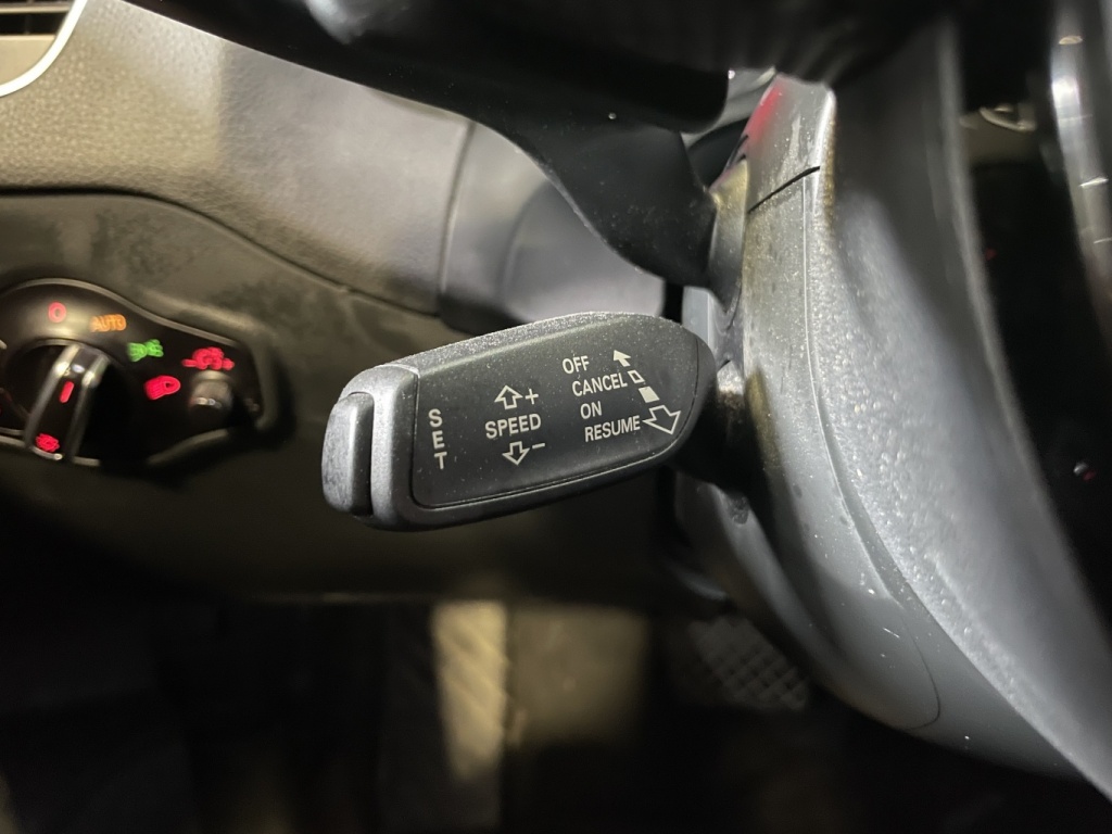 Audi Q5 2,0T Progressiv 2016 — photo 24