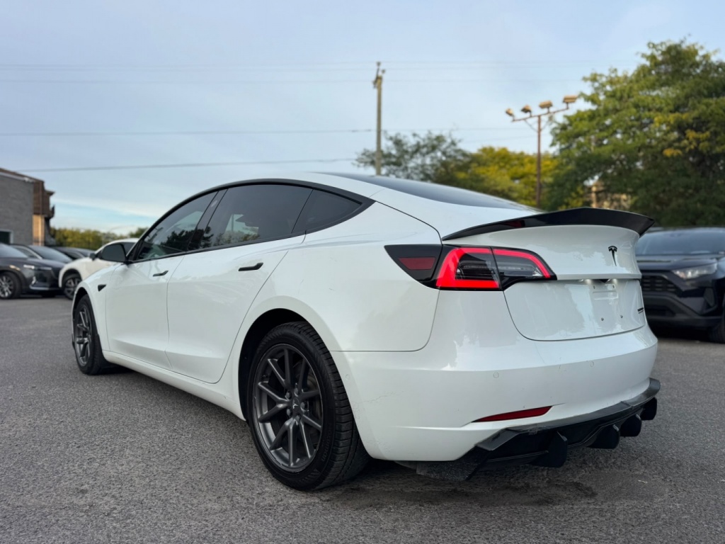 Tesla Model 3 Long Range Battery/Performance 2018 — photo 11