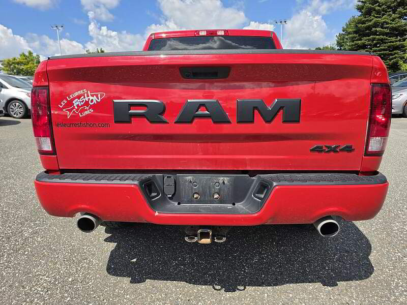 RAM 1500 Classic 2020 EXPRESS / 6 PLACES / BOITE 5 PI 7 po / CAMERA + BLUETOOTH ++++ — photo 6