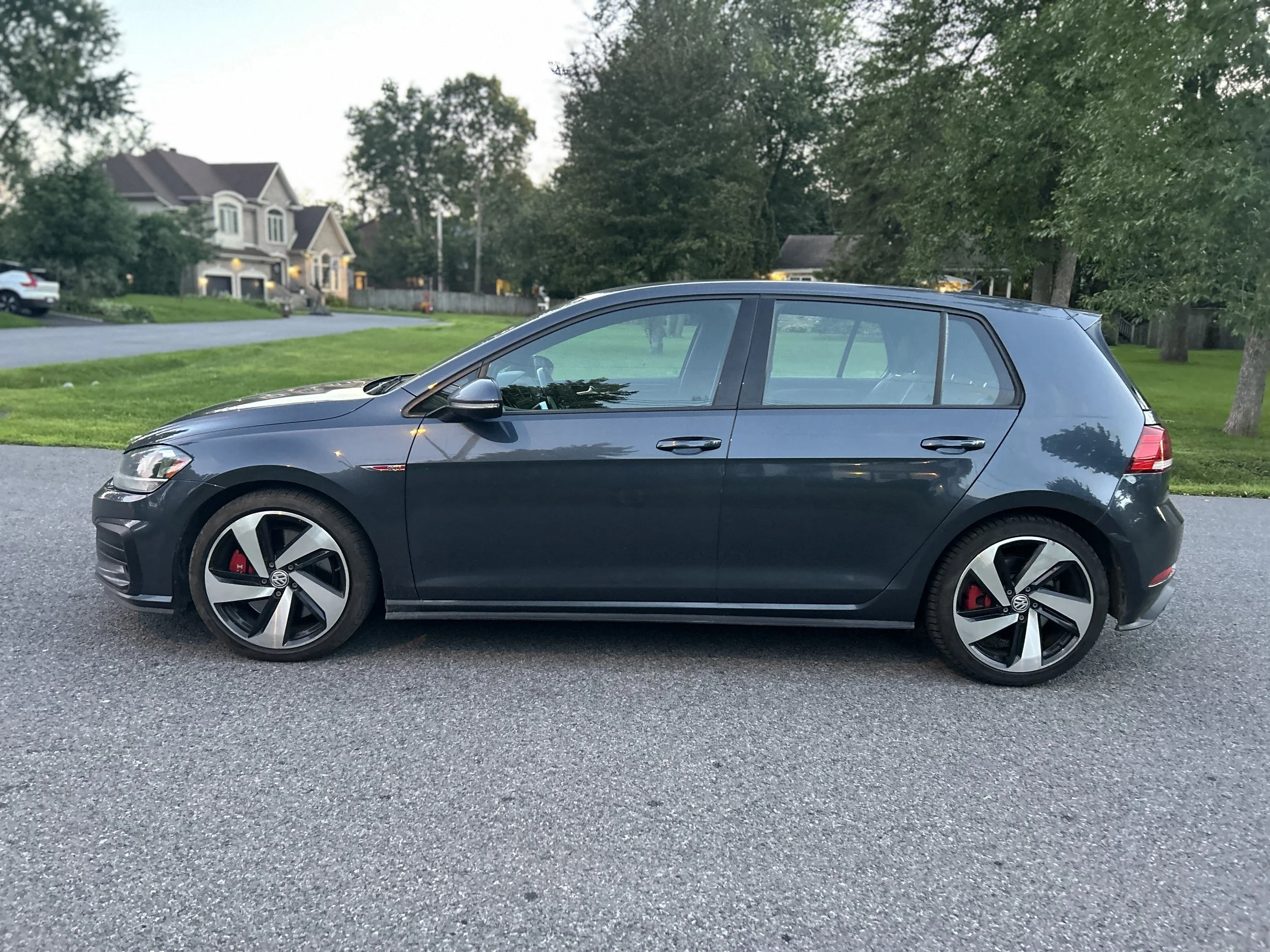 2018 Volkswagen Golf GTI — photo 8