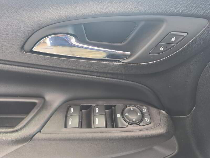 Chevrolet Equinox 2018 LT / CAMERA + BLUETOOTH + BAS KM +++ — photo 22