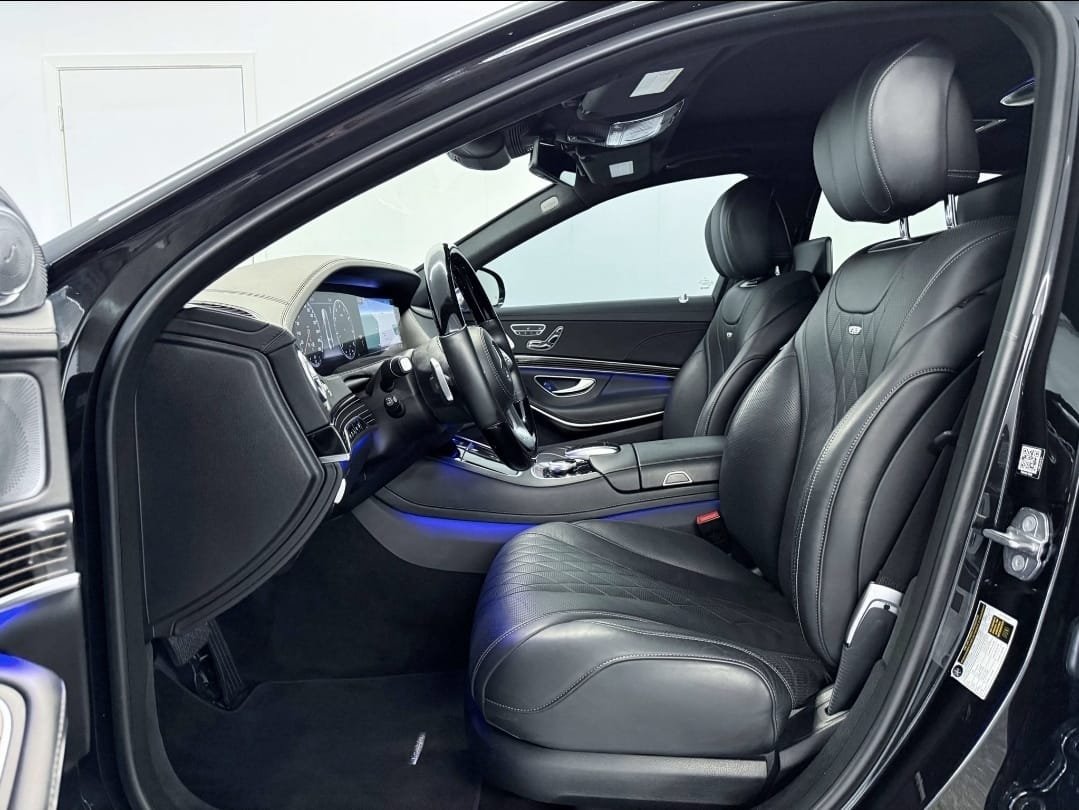 Mercedes-Benz Maybach S650 2018 — photo 13