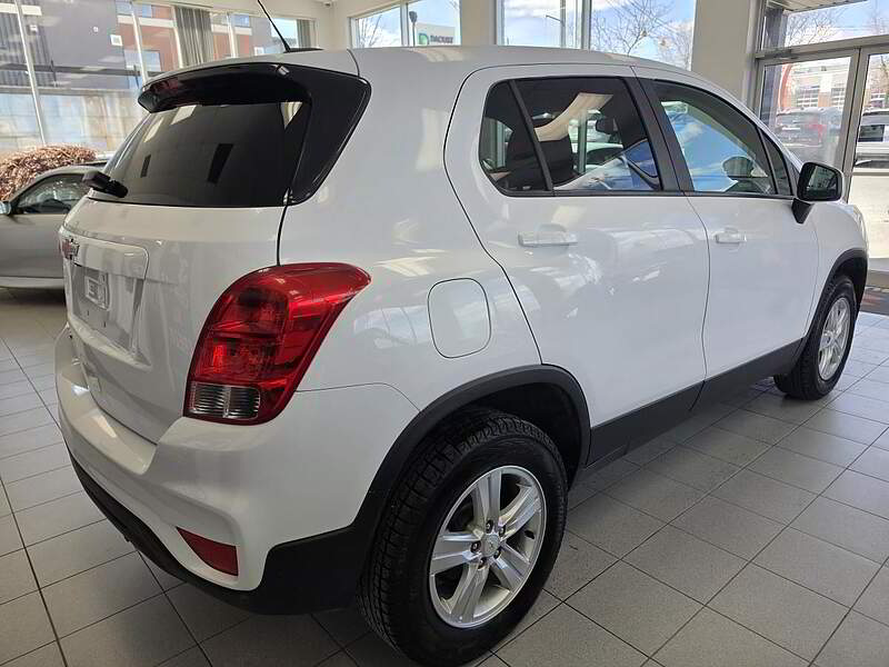 Chevrolet Trax 2021 LS / AWD + AUTO + CAMERA + BLUETOOTH + BAS KM ++++ — photo 5
