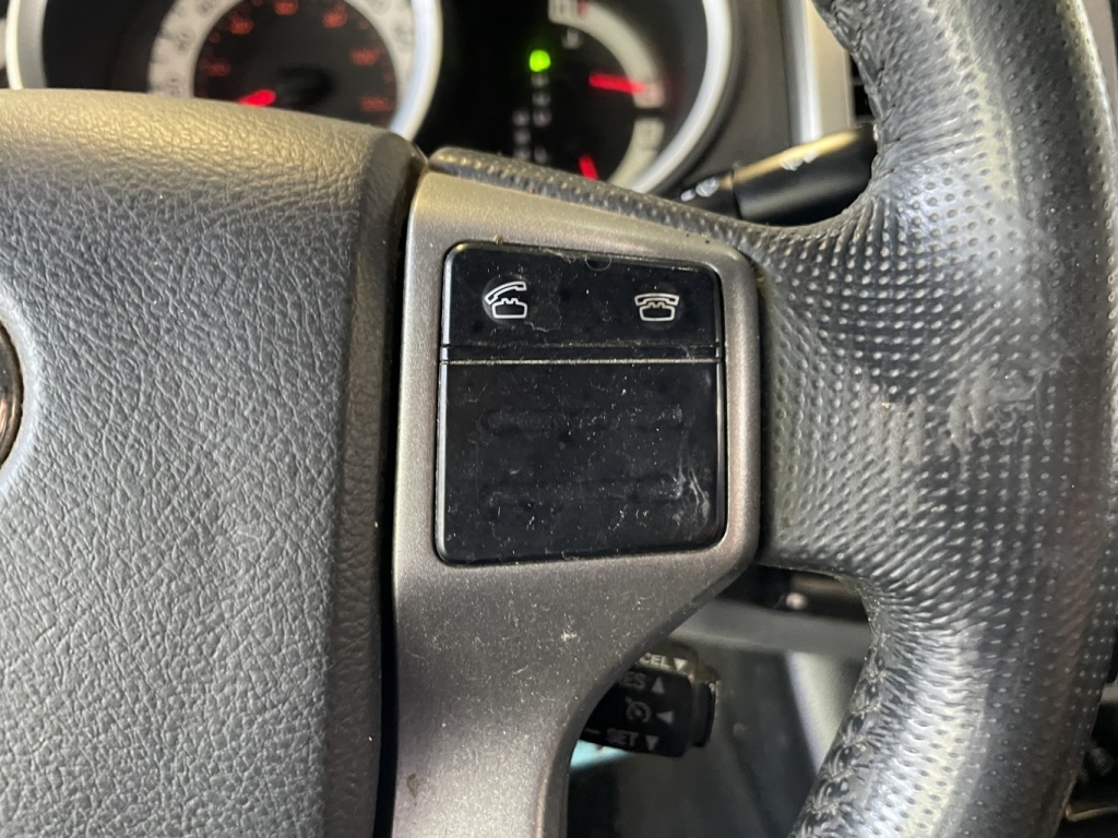 Toyota Tacoma  2013 — photo 18