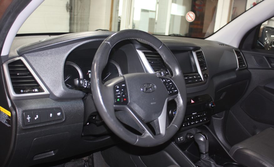 2016 HYUNDAI TUCSON LIMITED AWD — photo 11
