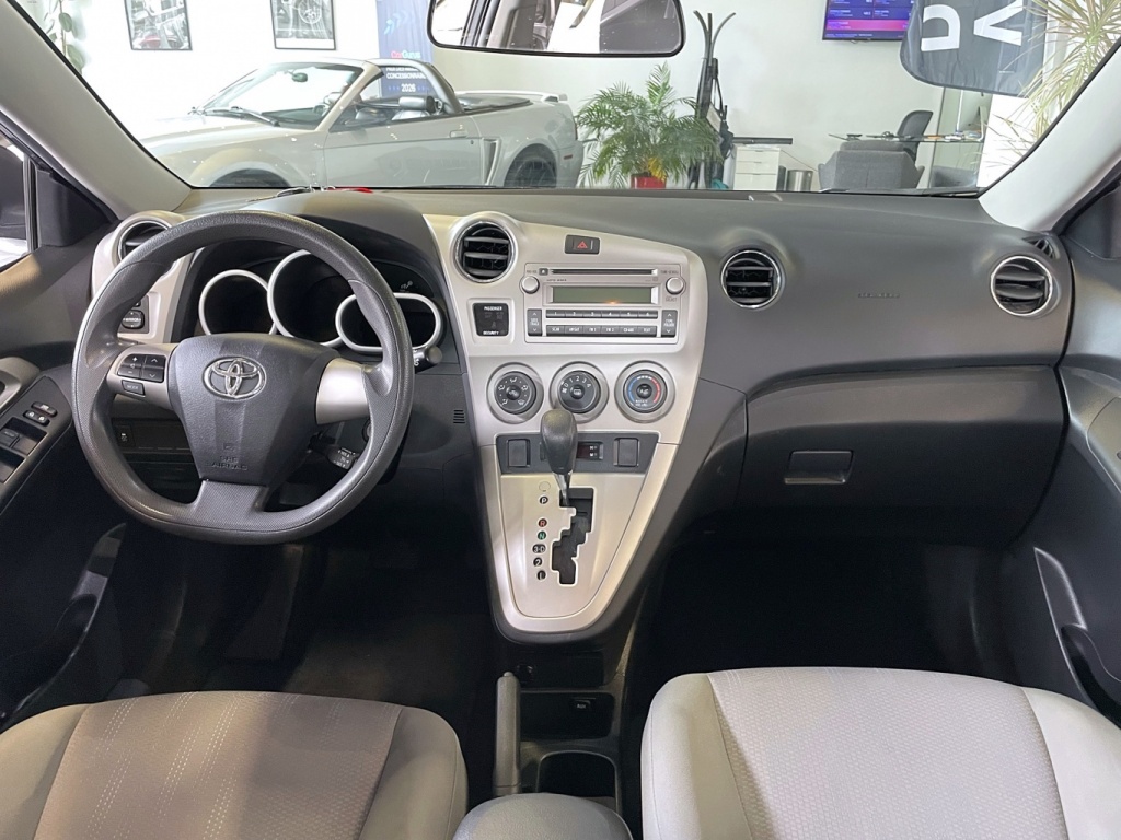 Toyota Matrix  2012 — photo 13