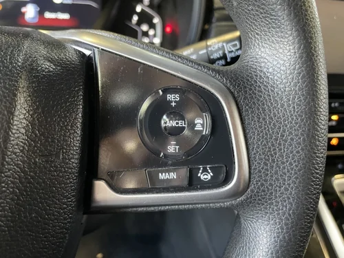 Honda CR-V LX 2017 — photo 21